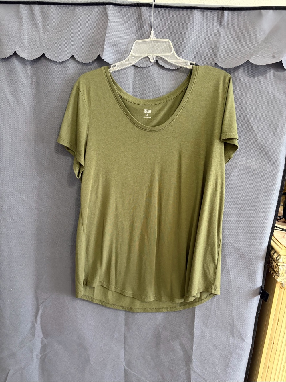 a.n.a Olive Green Scoop Neck Short Sleeve Tee